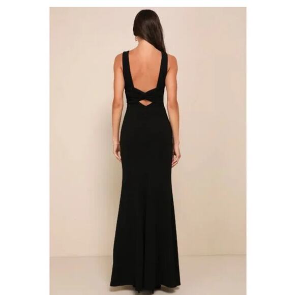 Lulus medium black formal Maxi Dress new *2 tiny fabric picks* - Picture 2 of 15